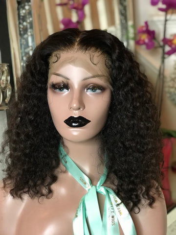 Sade Blunt Curly Wig
